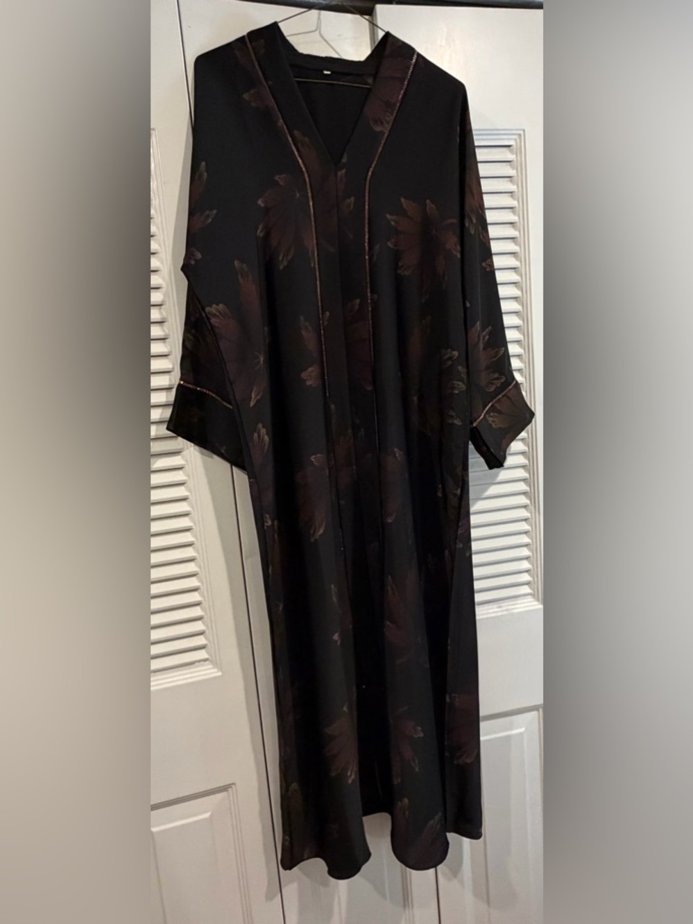 Abaya Elegant Black Maxi Dress 
New & never worn
polyester M